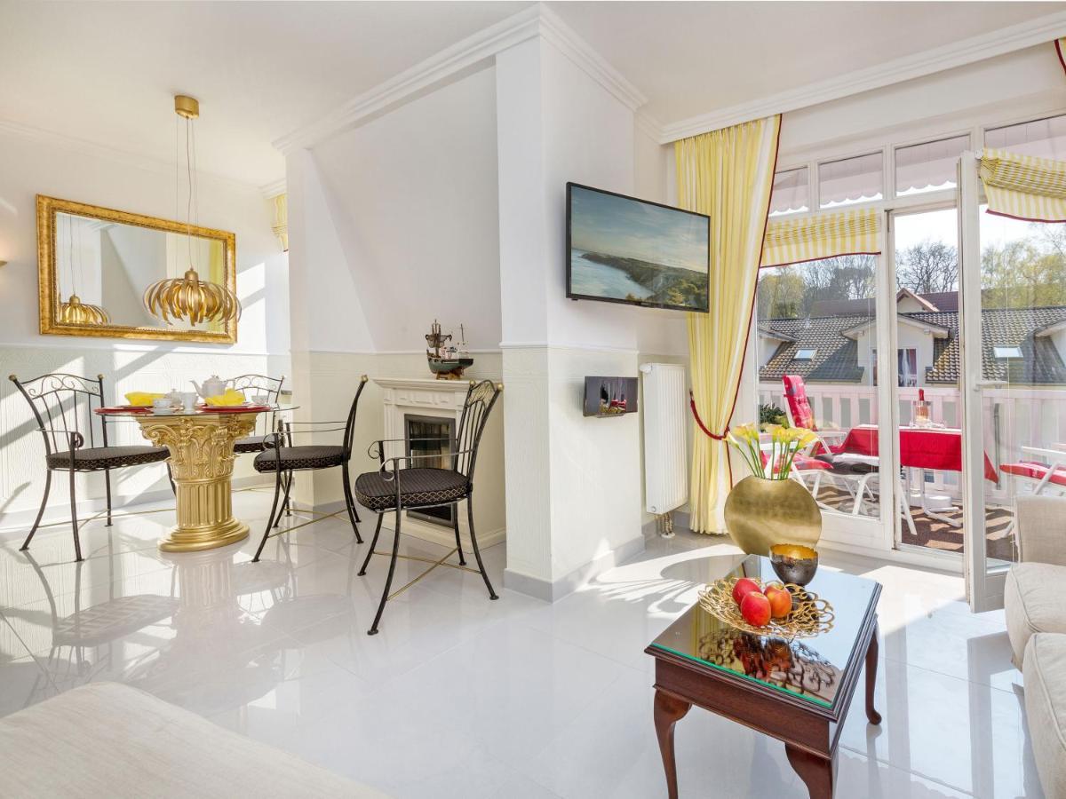 Villa Haus Liebeskind F 666 Gelbe Calla