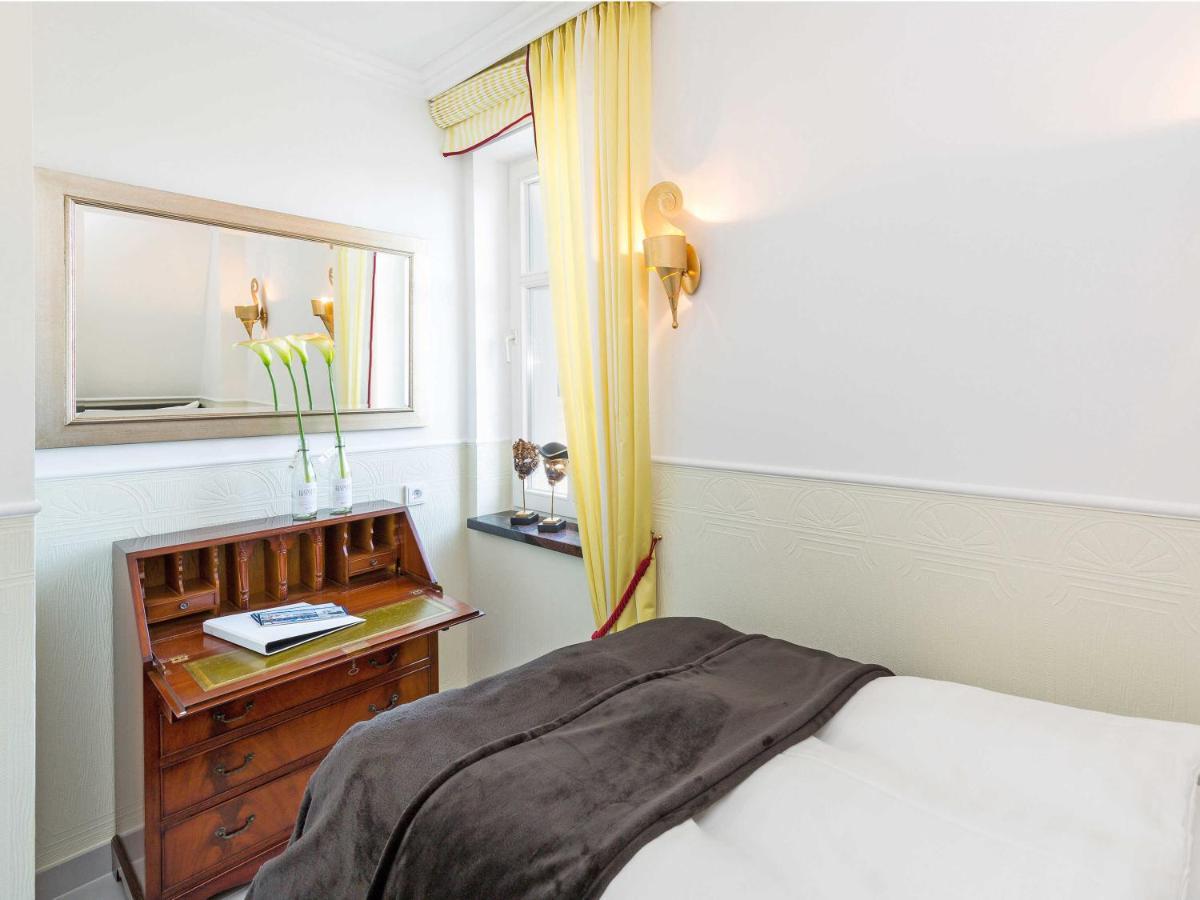 Haus Liebeskind F 666 Gelbe Calla * Ostseebad Binz